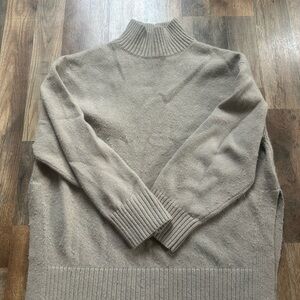 H&M Women's Beige Turtleneck Sweater